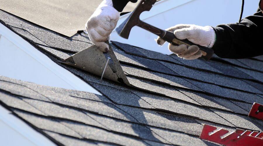 Expert Emergency Roof Repairs services in Houston, MS
